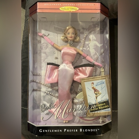 Barbie Accessories - Barbie as Marilyn Doll in Pink Dress! BARBIE as MARILYN MONROE!